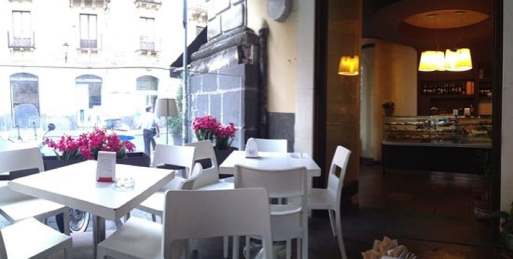B&B Stesicoro Inhabit - Guesthouse City Center Katanya Dış mekan fotoğraf